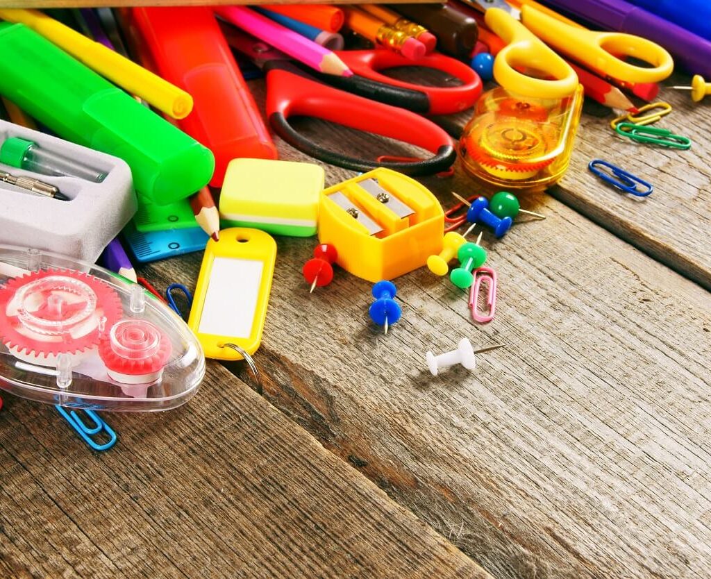 school tools on wooden background vzm76xj.jpg